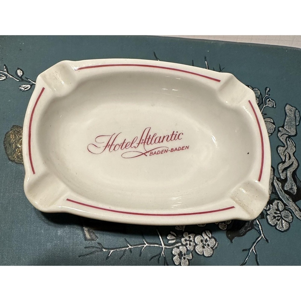 Ashtray Baden Baden Hotel Atlantic White Porcelain Bausher Weiden Barvaria Vtg